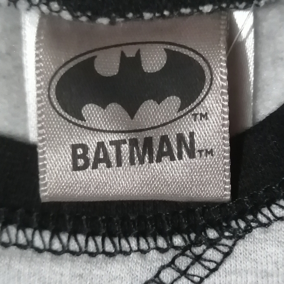 🔥SALE🔥 Batman DC Comics Baby Boy's 2 Pc Top and Pant Outfit NWT Sz 6-12M - Picture 6 of 8